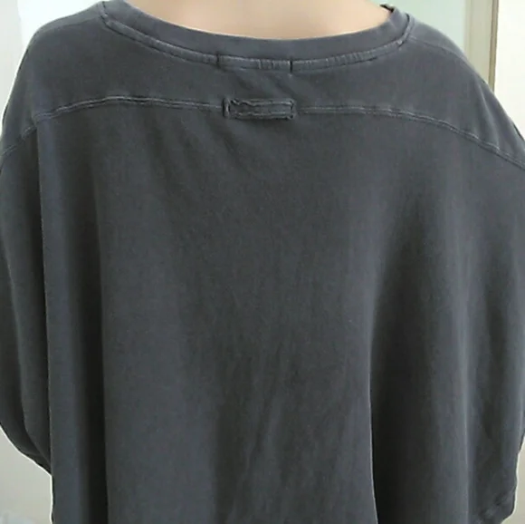 WE THE FREE Charcoal Gray Women's Crop Top CASUAL SZ. MED - Picture 3 of 6